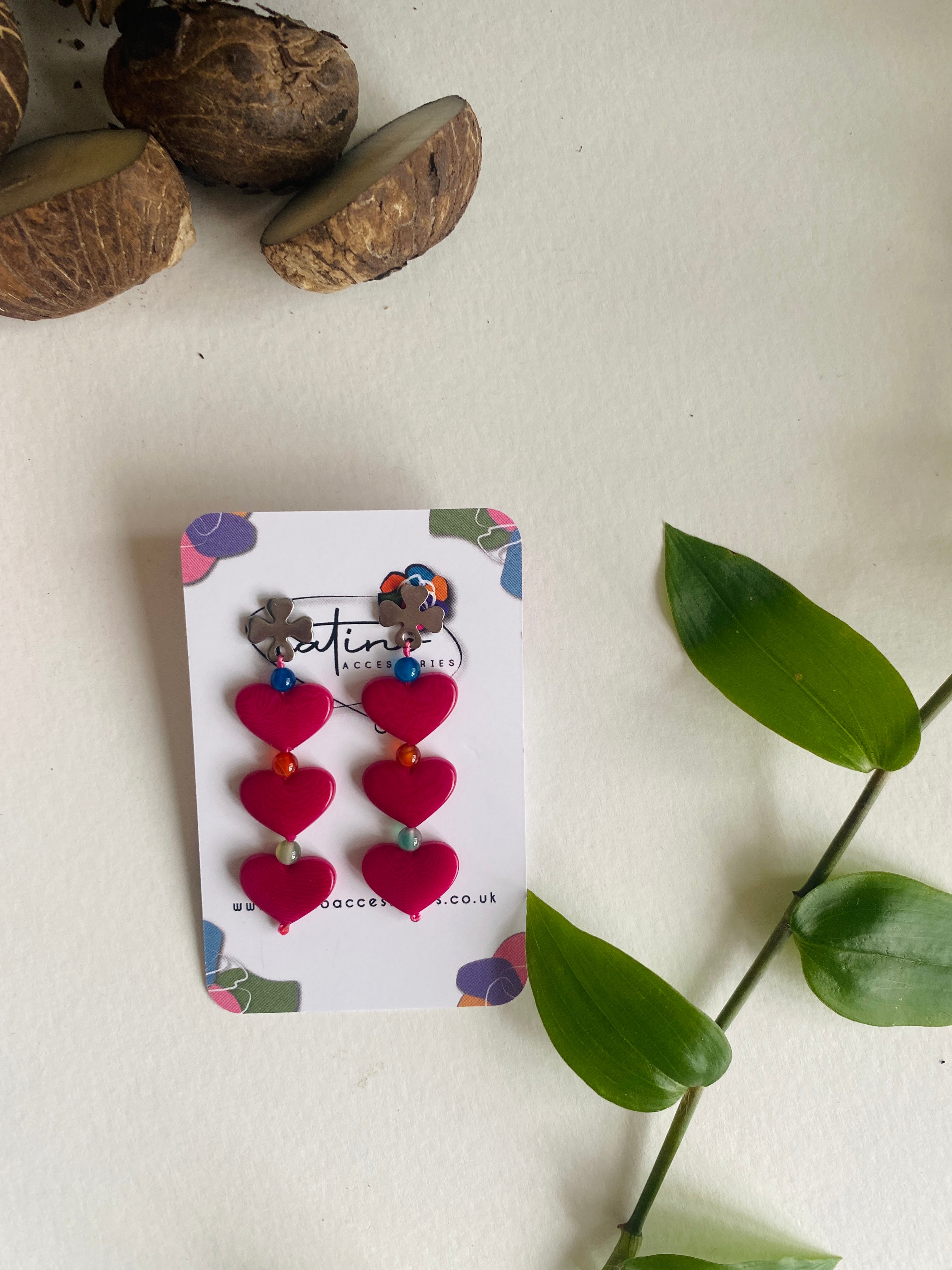 Three hearts earrings - Pink